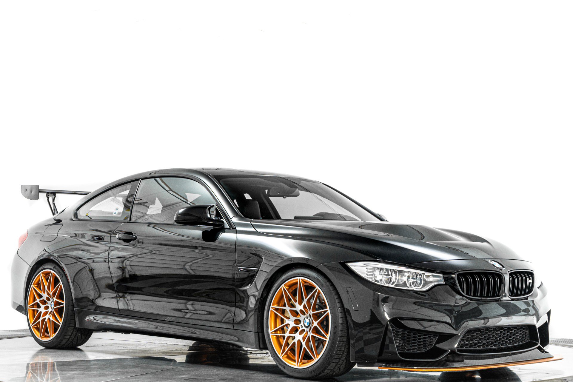 Used 2016 BMW M4 GTS RWD image 34
