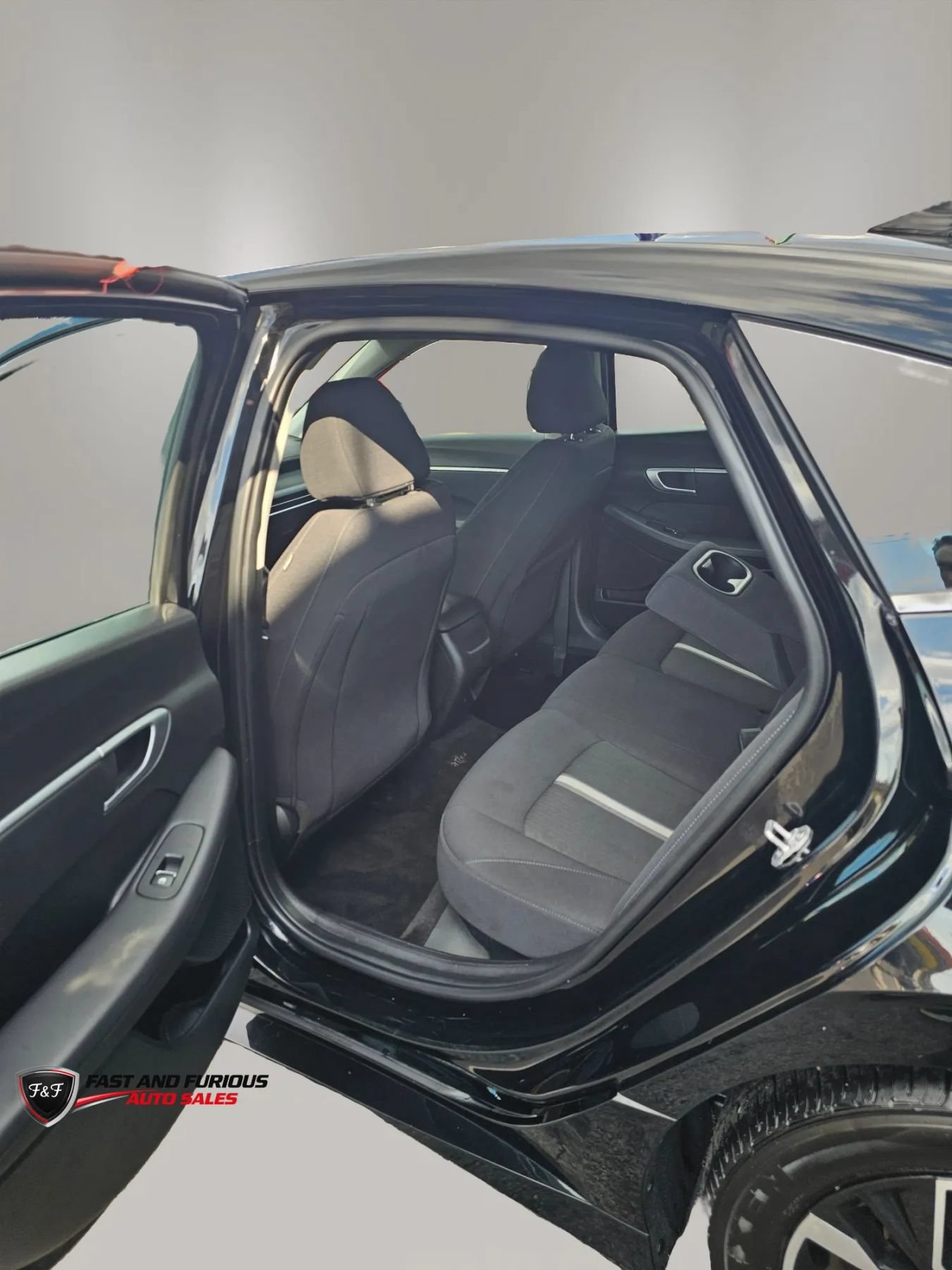 Used 2025 Hyundai Sonata SEL FWD image 10