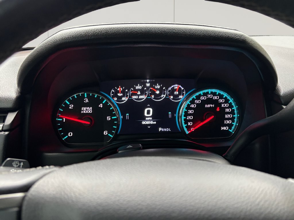 Used 2019 Chevrolet Tahoe Premier w/ RST 6.2L Performance Edition RWD image 14