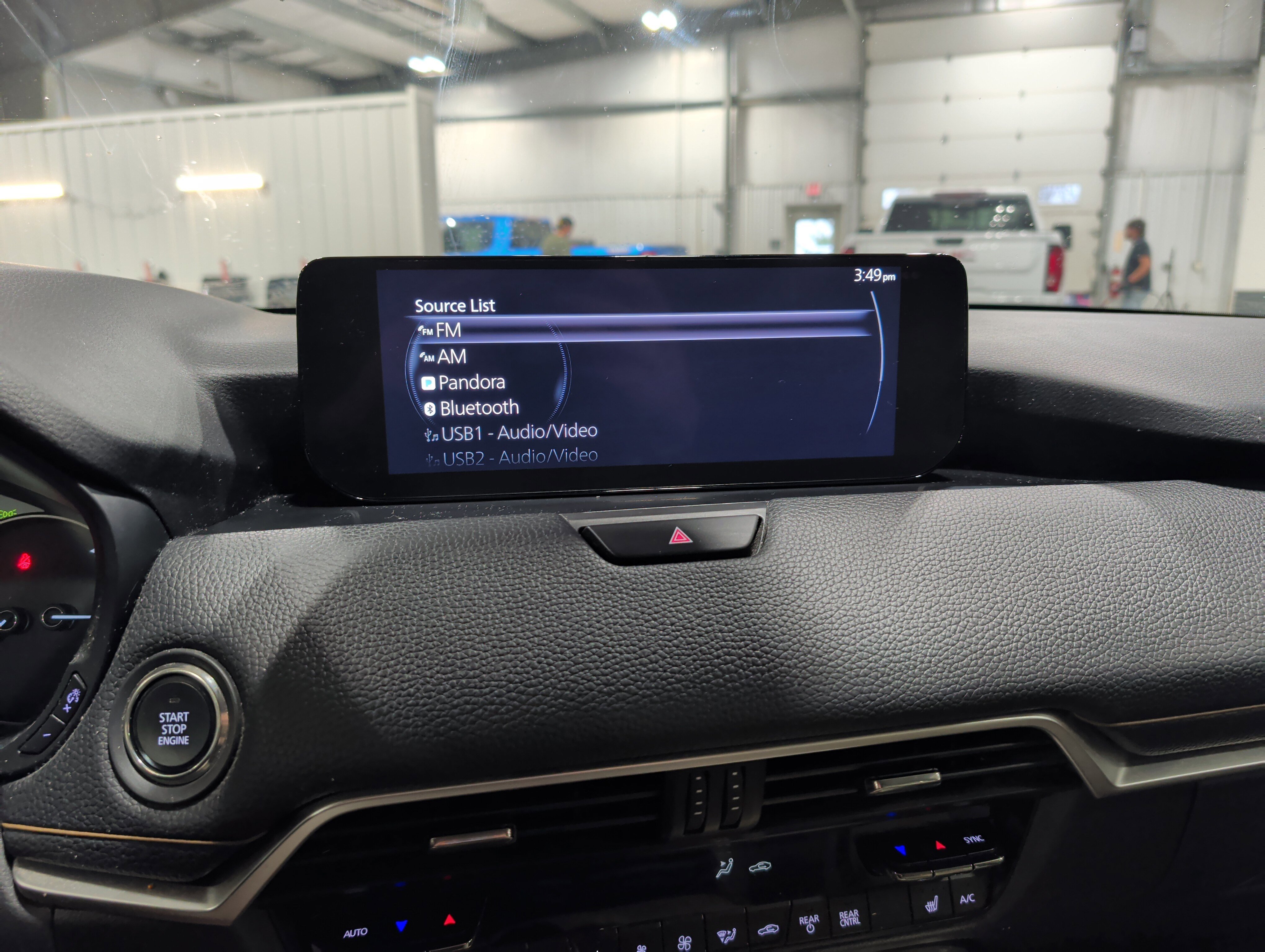 Used 2024 MAZDA CX-90 3.3 Turbo w/ Preferred Package image 11