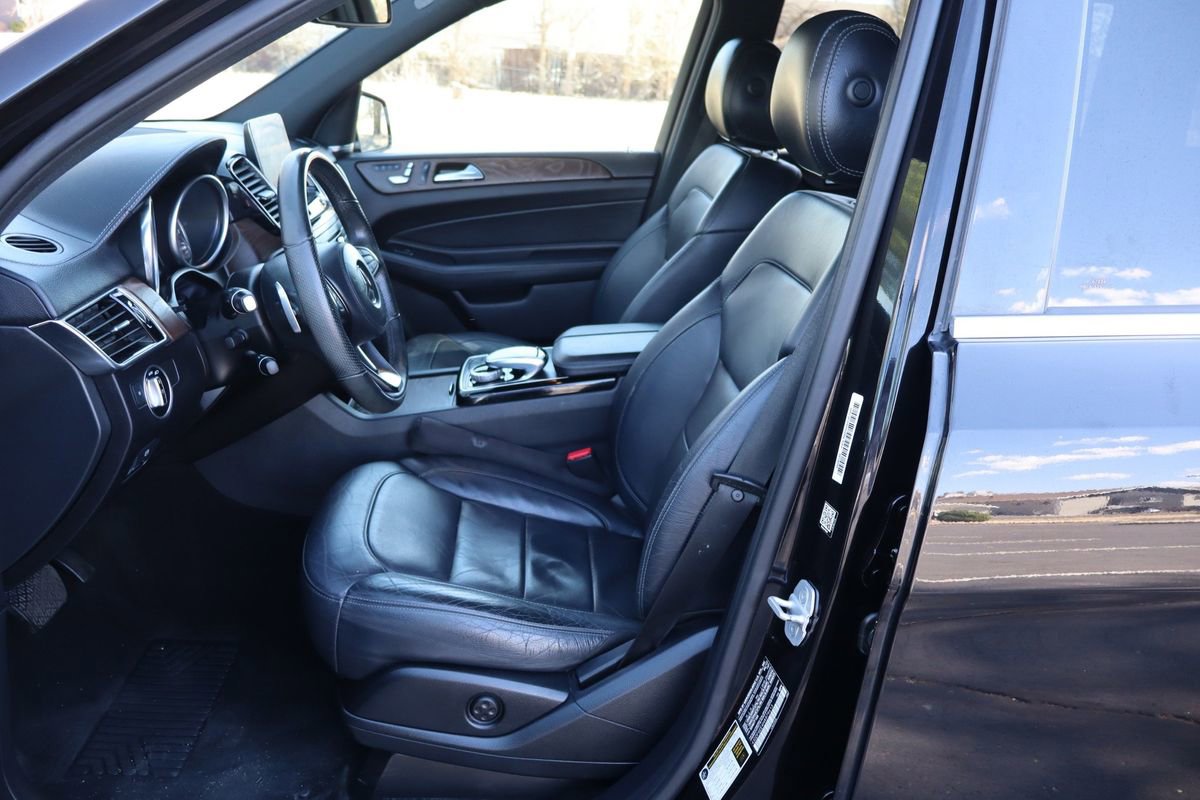 Used 2017 Mercedes-Benz GLS 450 4MATIC image 19