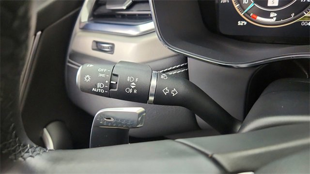 Used 2025 Jaguar F-PACE R-Dynamic S image 40