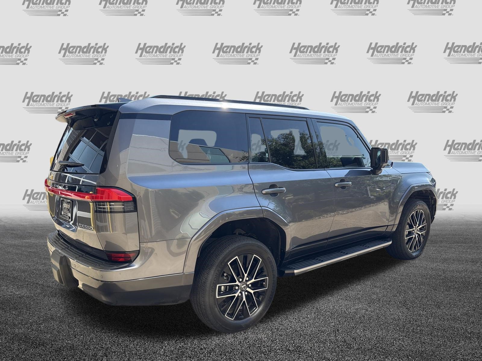 Used 2025 Lexus GX 550 w/ Cold Area Package AWD/4WD image 10