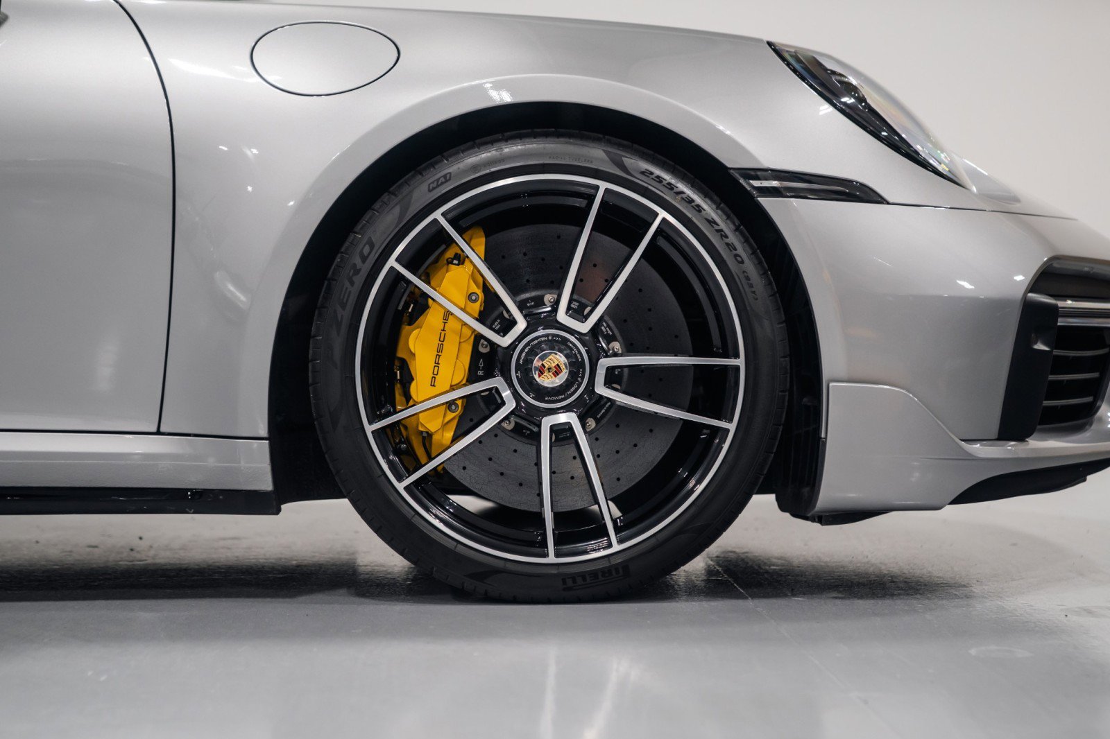 Used 2021 Porsche 911 Turbo S image 35