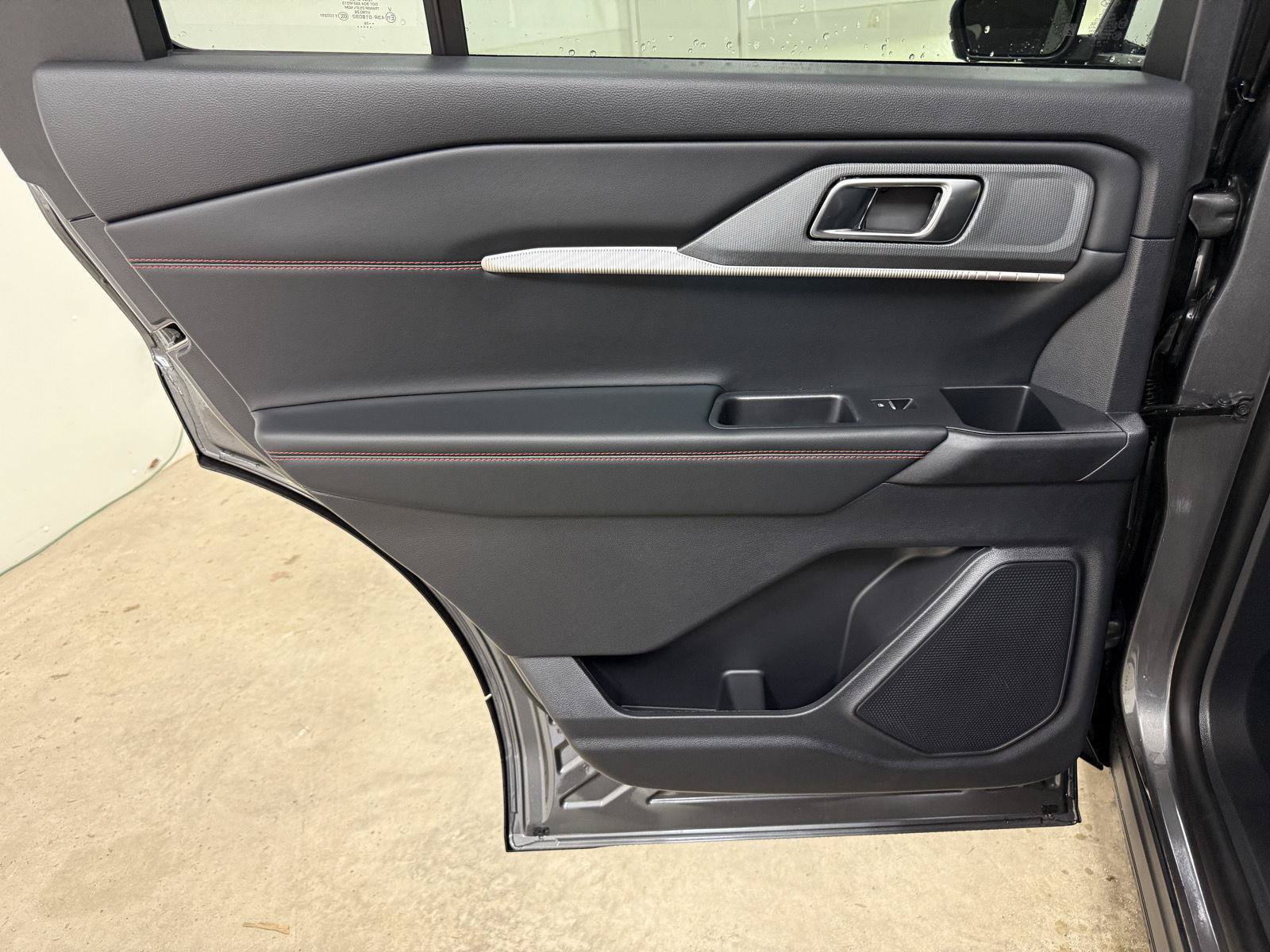 New 2026 Ford Explorer ST AWD/4WD image 23