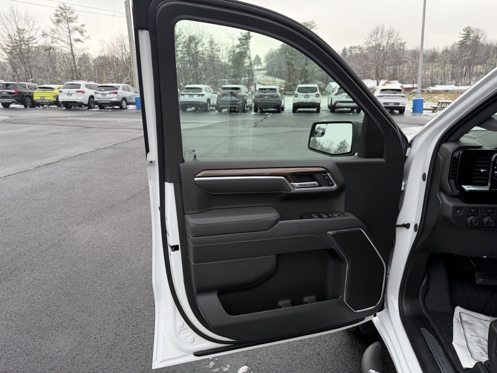 New 2026 Chevrolet Silverado 1500 RST w/ RST Select Package image 18