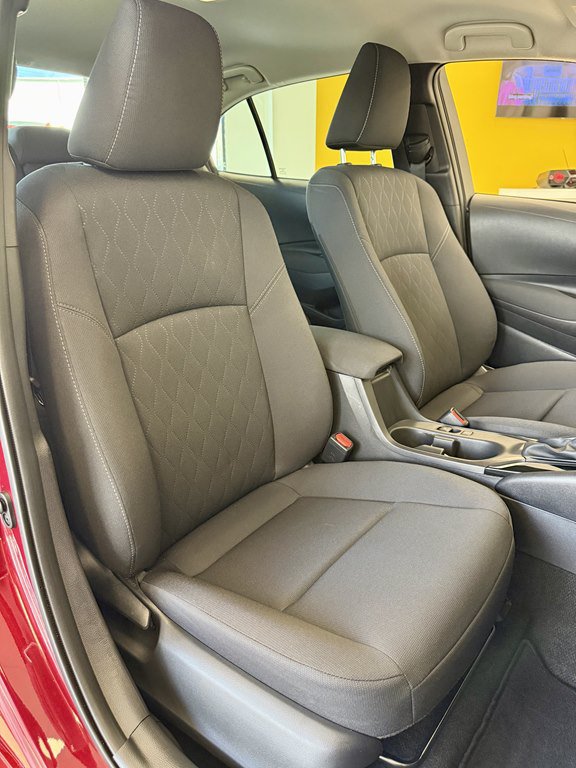 Used 2025 Toyota Corolla LE FWD image 16