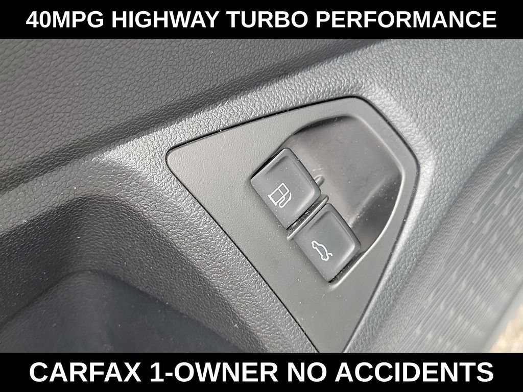 Used 2024 Volkswagen Jetta SE FWD image 17