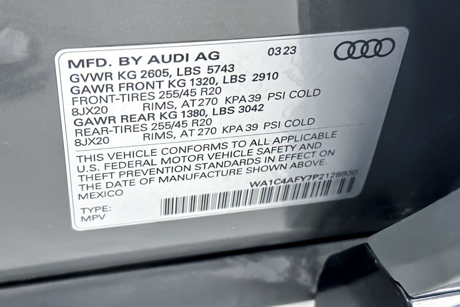 Used 2023 Audi SQ5 Prestige w/ Prestige Package image 29