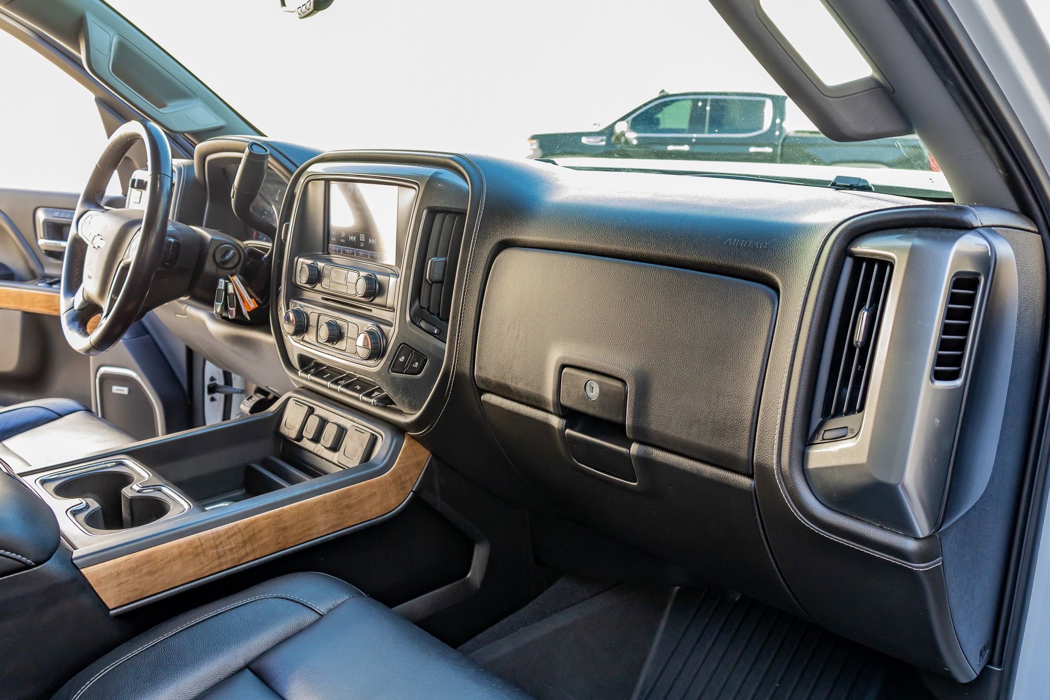 Used 2019 Chevrolet Silverado 2500 LTZ w/ Duramax Plus Package image 18