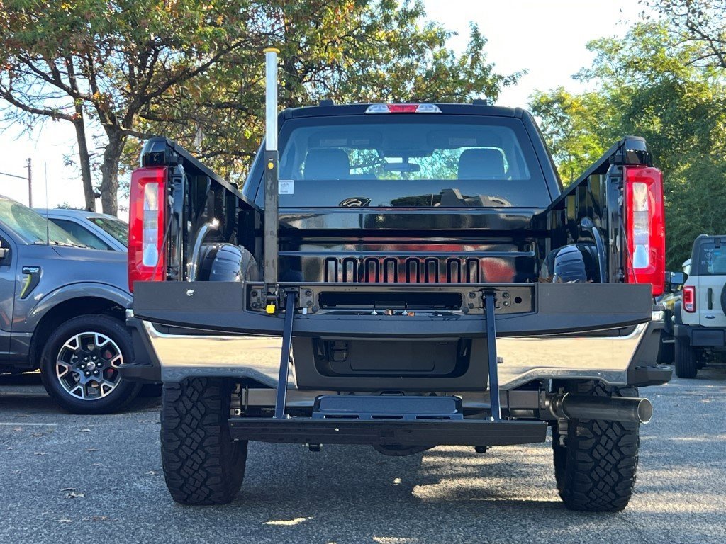 New 2026 Ford F350 XL w/ XL Off-Road Package image 13