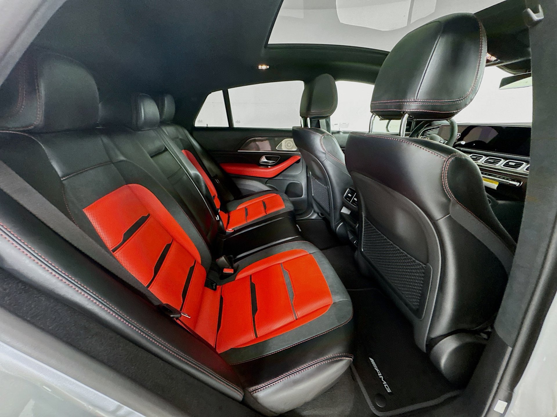 New 2026 Mercedes-Benz GLE 63 AMG S image 30