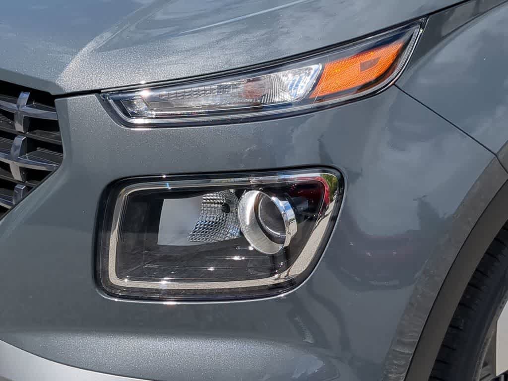 New 2026 Hyundai Venue SEL FWD image 11