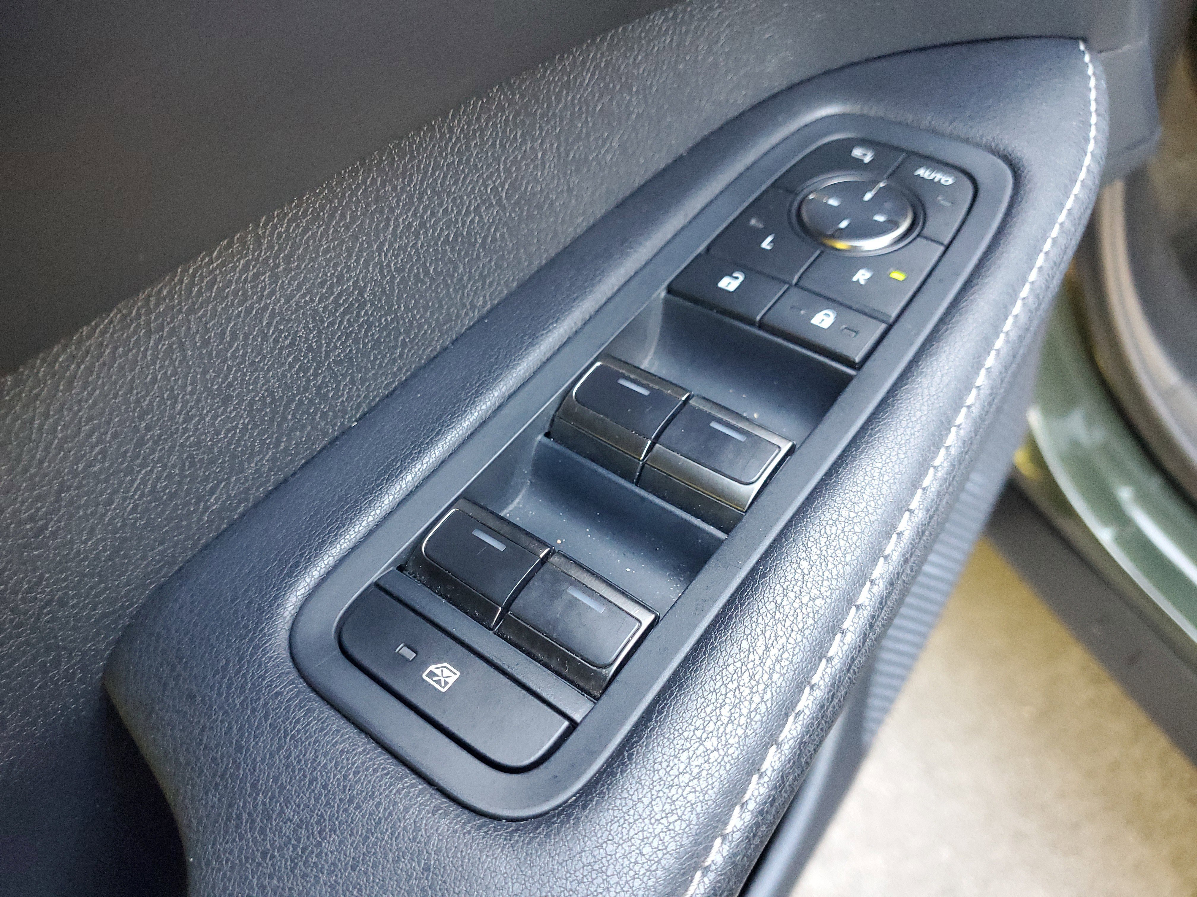 Used 2023 Lexus RX 350 Premium w/ Cold Area Package image 20