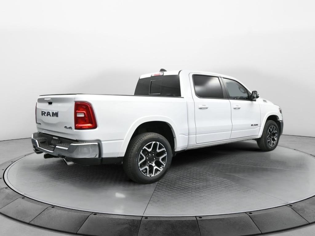 Used 2025 RAM 1500 Laramie AWD/4WD image 7