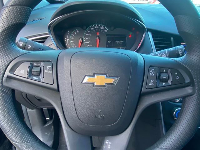 Used 2022 Chevrolet Trax LT image 18