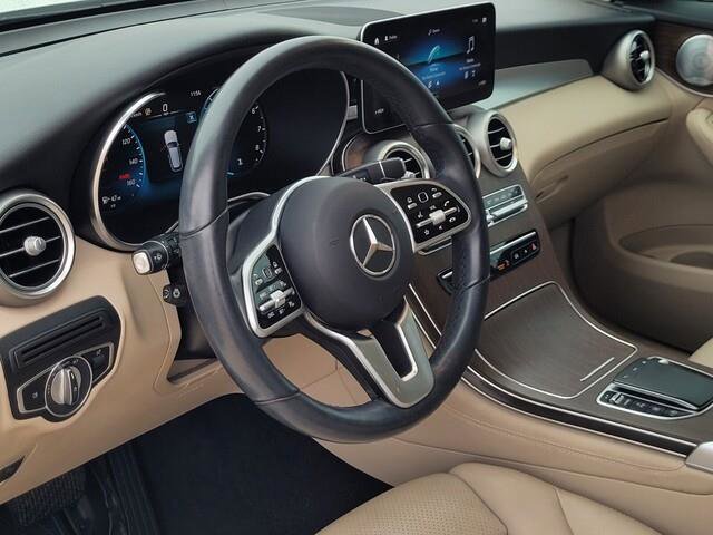 Used 2020 Mercedes-Benz GLC 300 4MATIC image 26