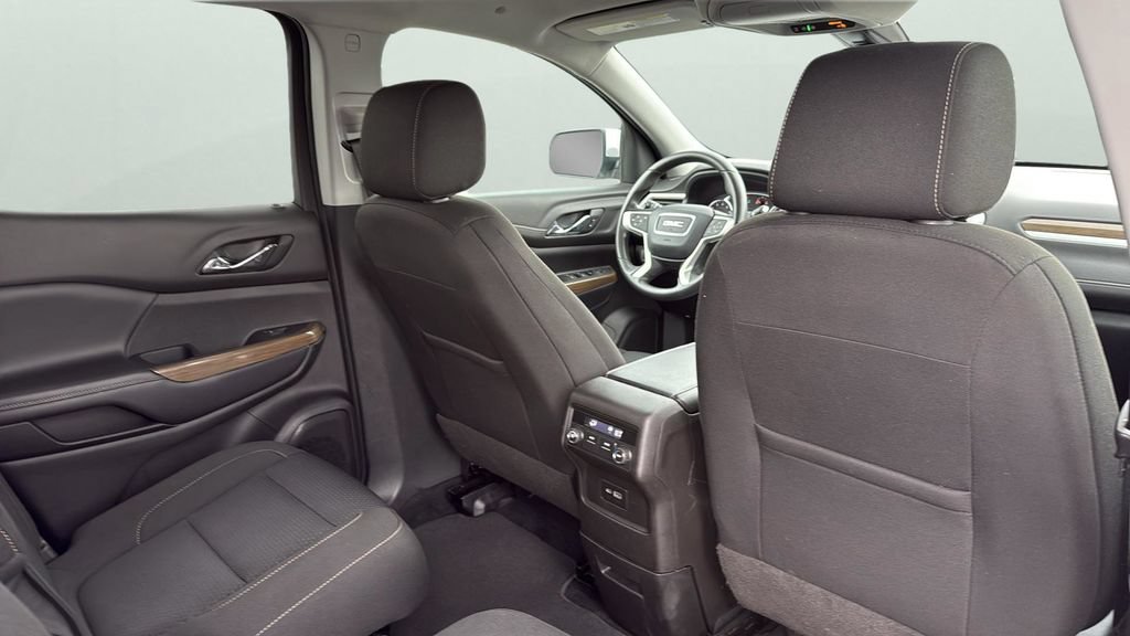 Used 2023 GMC Acadia SLE FWD image 28