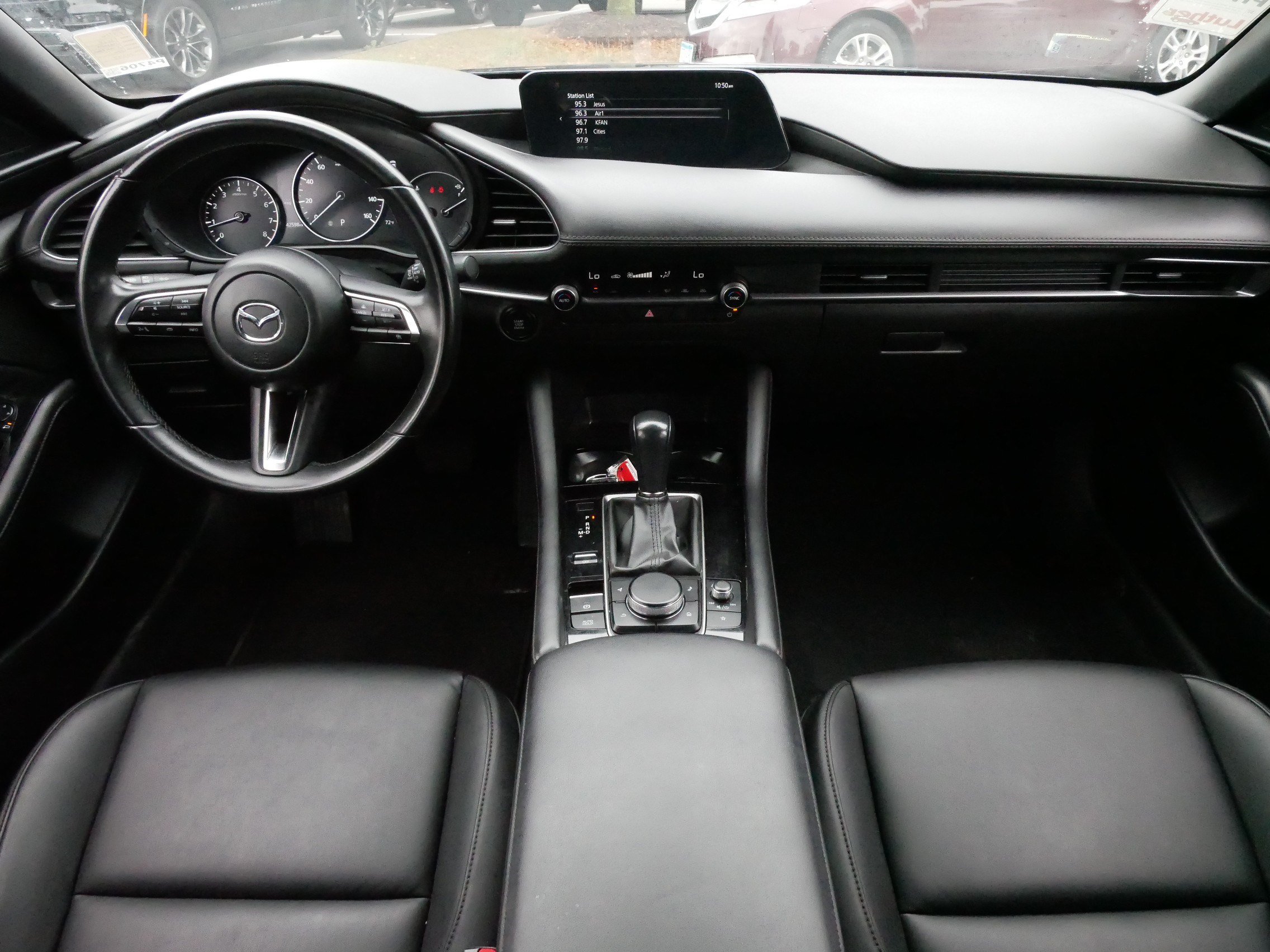 Used 2024 MAZDA MAZDA3 s FWD image 10
