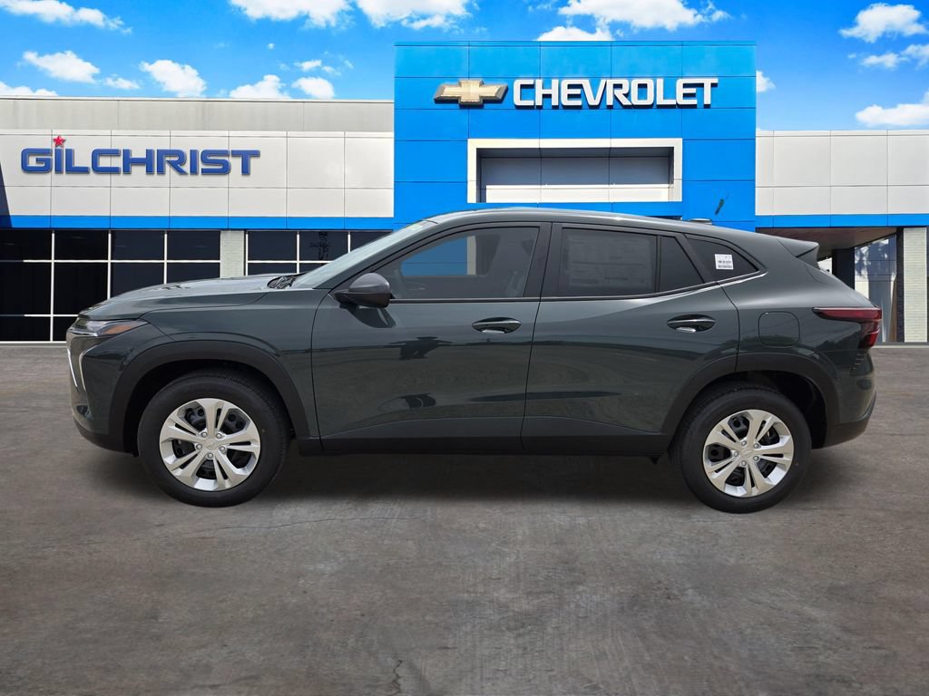New 2026 Chevrolet Trax LS w/ Driver Confidence Package FWD image 5