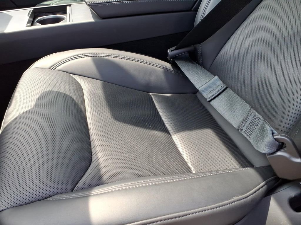 Used 2025 Tesla Model 3 Long Range RWD image 15