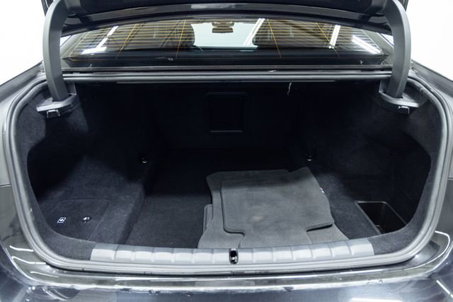 Certified 2023 BMW 760i xDrive w/ Executive Package AWD/4WD image 9