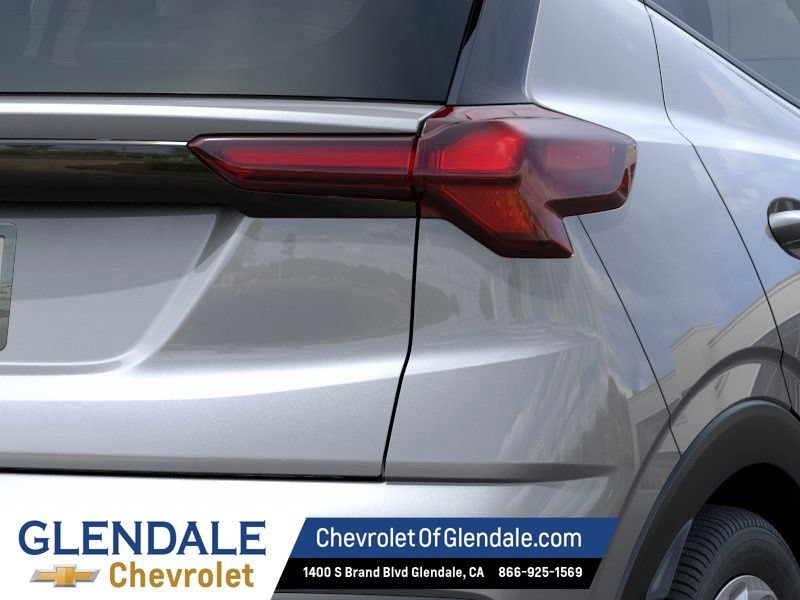 New 2027 Chevrolet Bolt LT w/ Comfort Package FWD image 11
