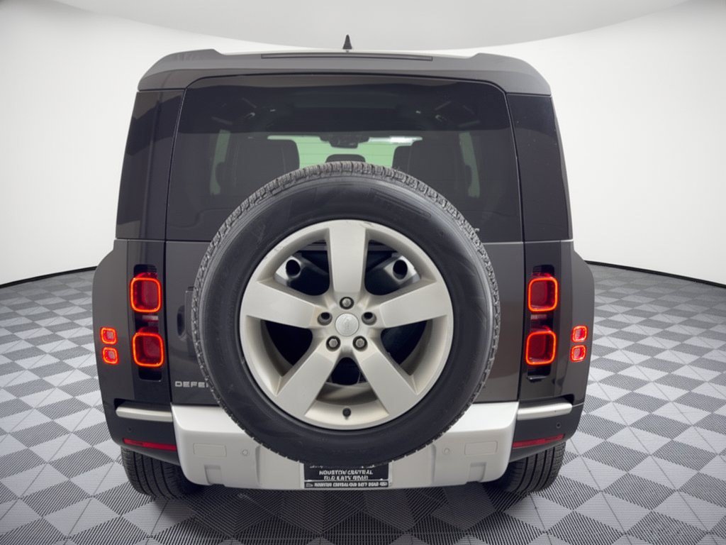 Certified 2024 Land Rover Defender 110 S AWD/4WD image 11