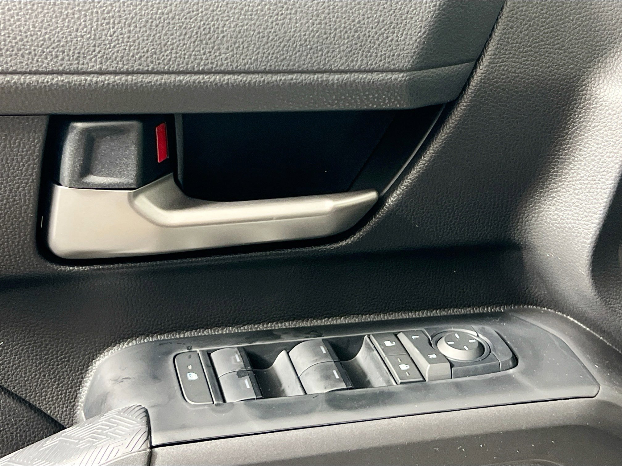 New 2025 Toyota Tacoma TRD Off-Road image 16