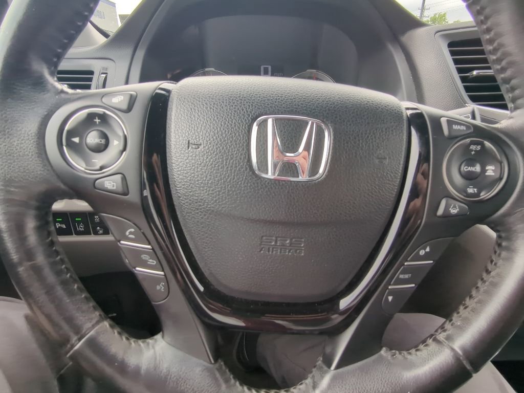 Used 2017 Honda Pilot Elite image 12