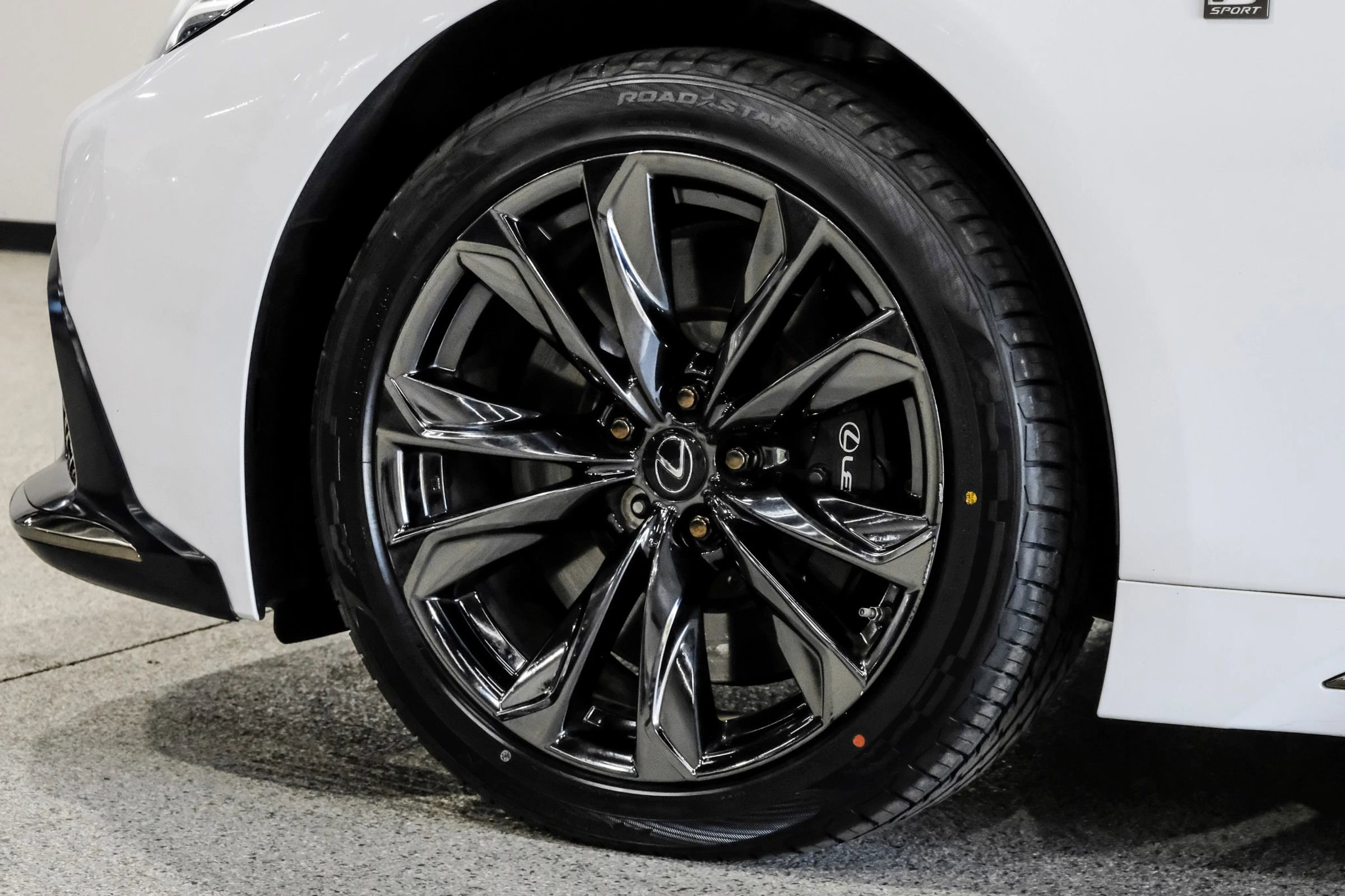 Used 2021 Lexus LS 500 F Sport w/ Accessory Package (Z2) image 63