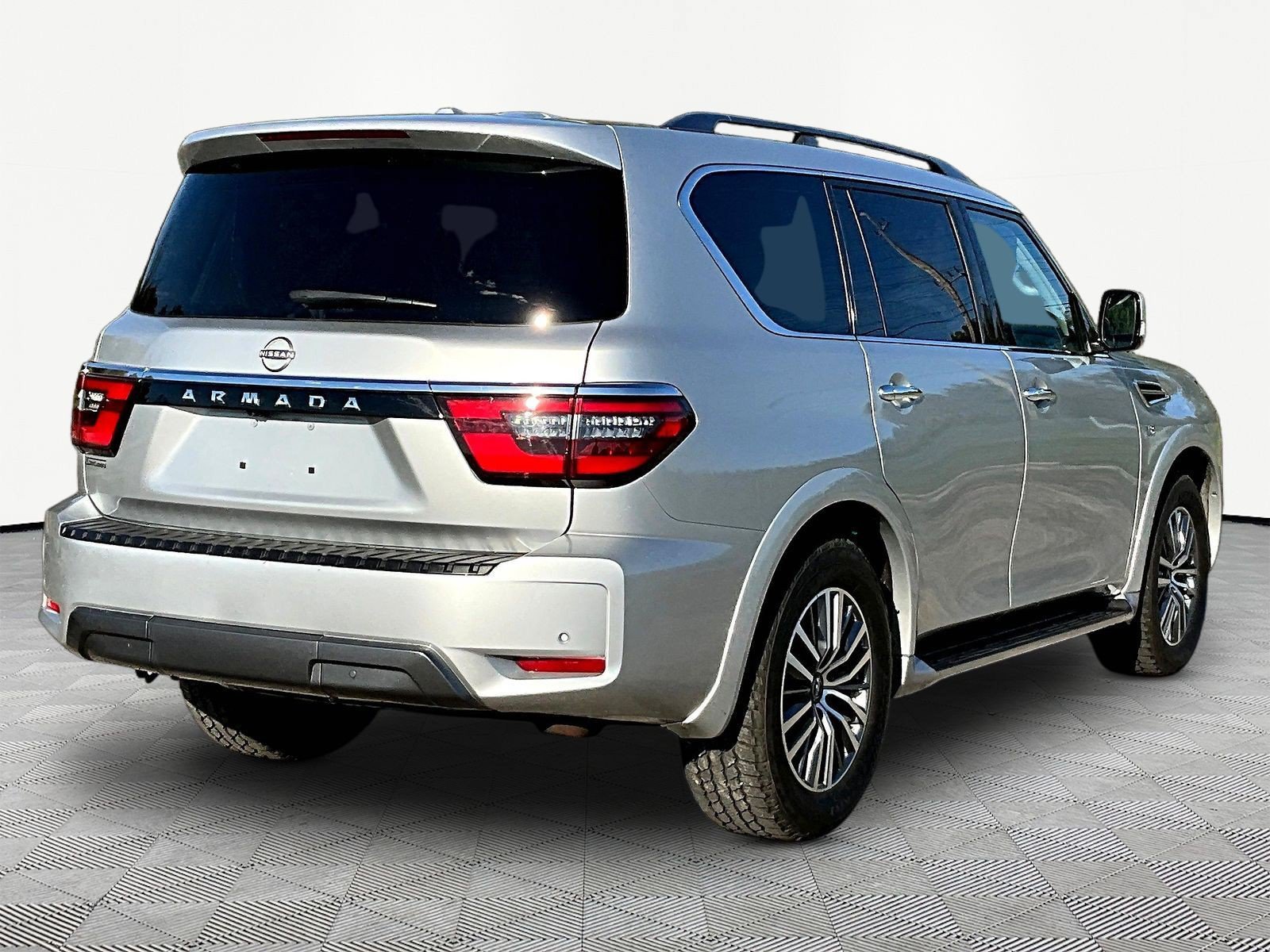 Used 2021 Nissan Armada SV w/ SV Appearance Package AWD/4WD image 6