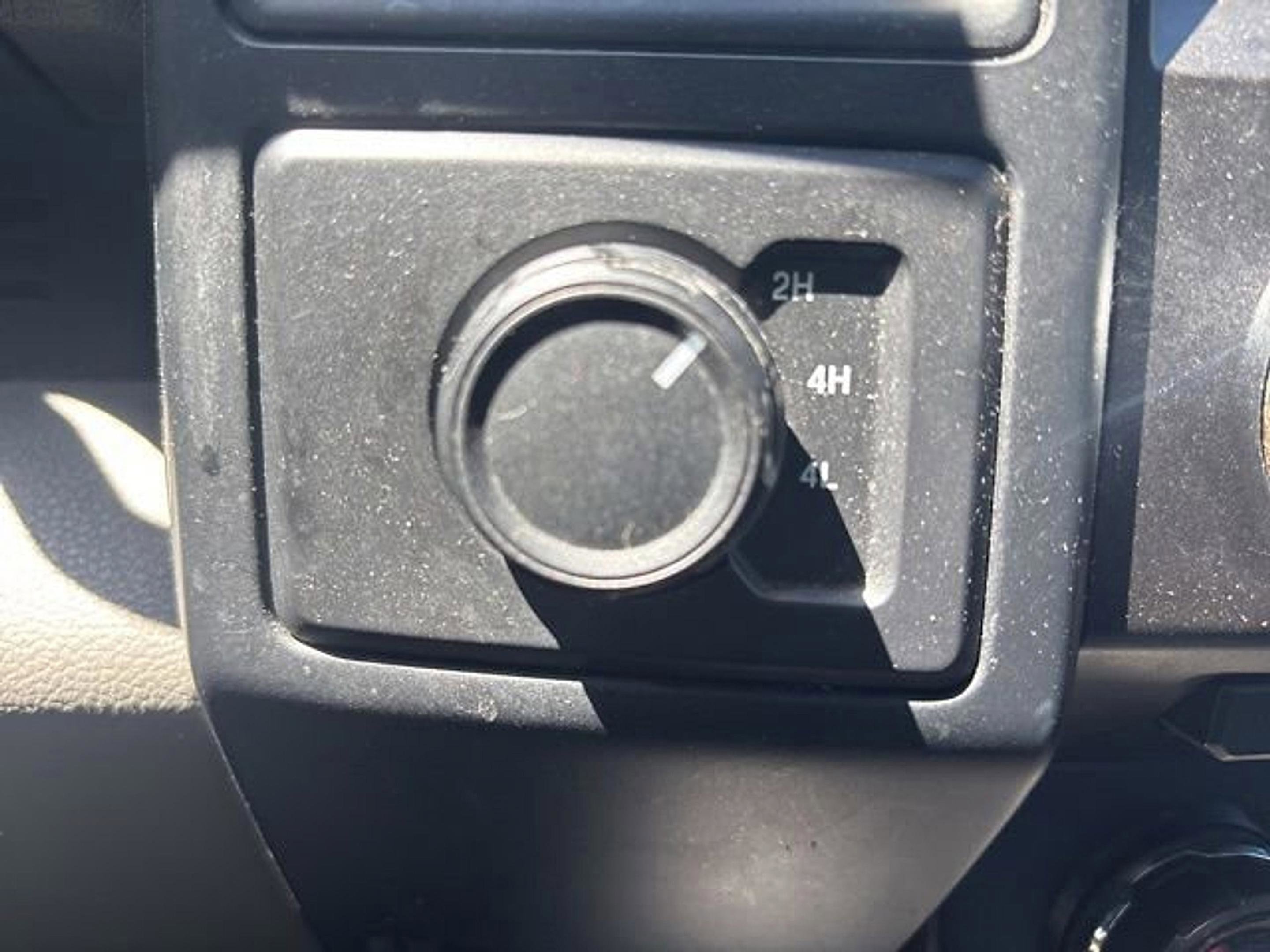 Used 2018 Ford F150 XL w/ Equipment Group 101A Mid AWD/4WD image 18