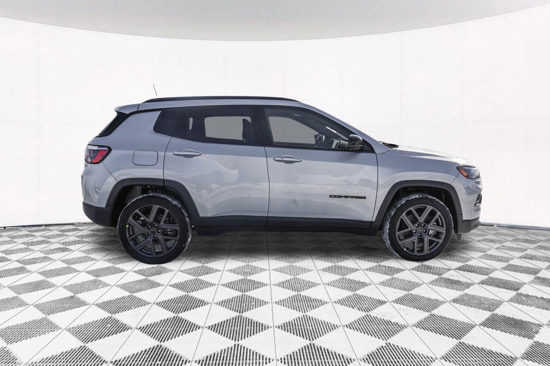 New 2026 Jeep Compass Latitude image 9