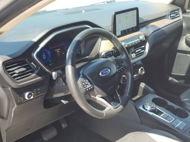 Used 2020 Ford Escape Titanium AWD/4WD image 8