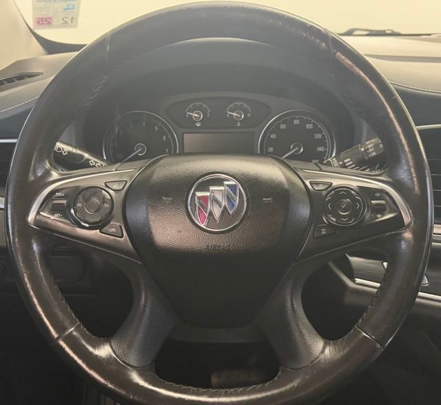 Used 2020 Buick Enclave Essence image 25