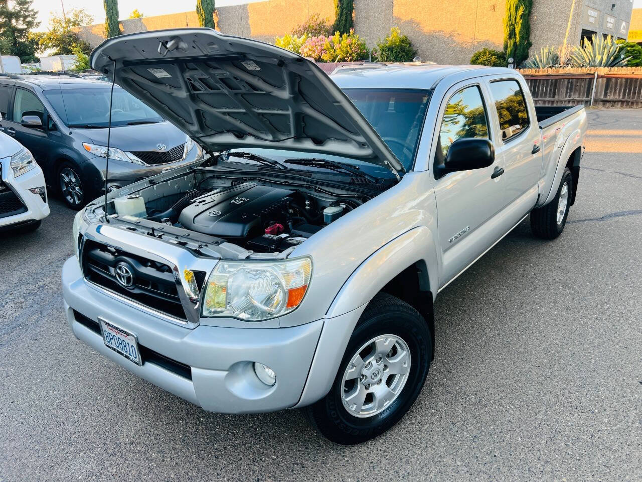 Used 2008 Toyota Tacoma PreRunner RWD image 9