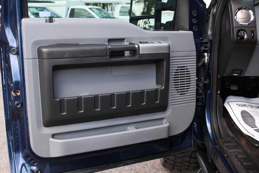 Used 2016 Ford F250 XLT w/ XLT Value Package image 14