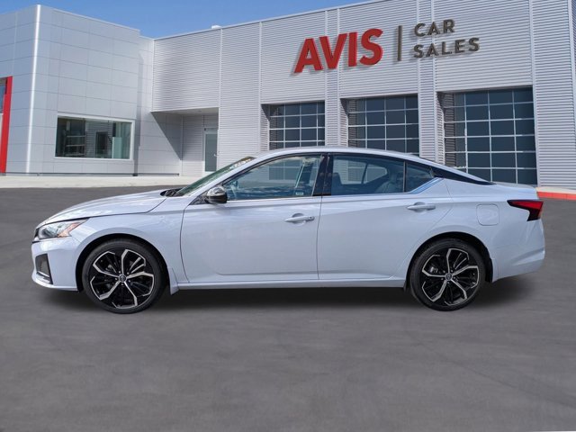 Used 2025 Nissan Altima 2.5 SR image 10