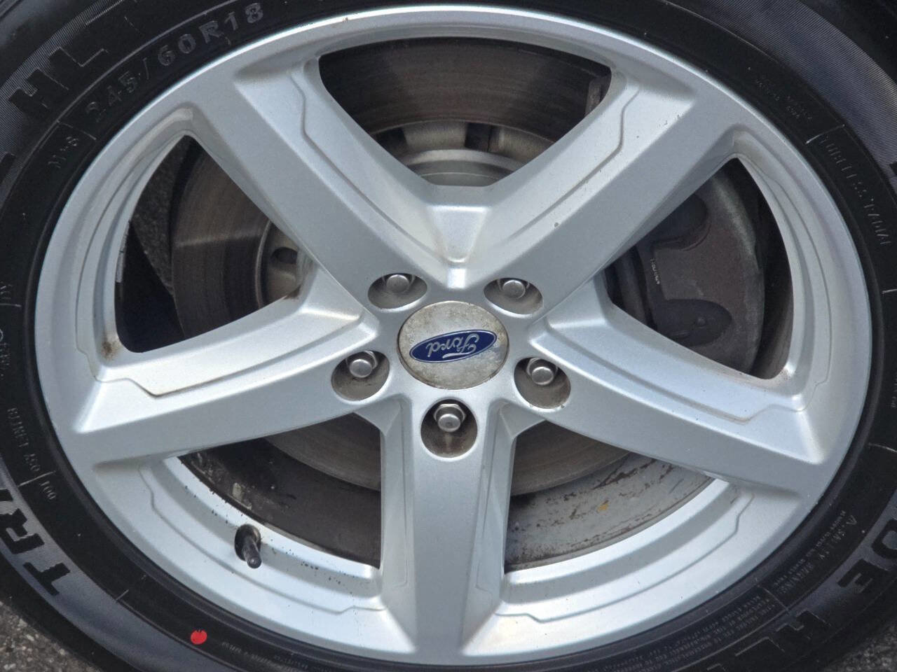 Used 2016 Ford Explorer XLT w/ Equipment Group 202A image 11