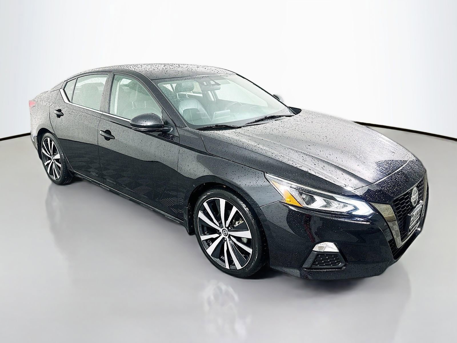 Used 2019 Nissan Altima 2.5 SR w/ SR Premium Package