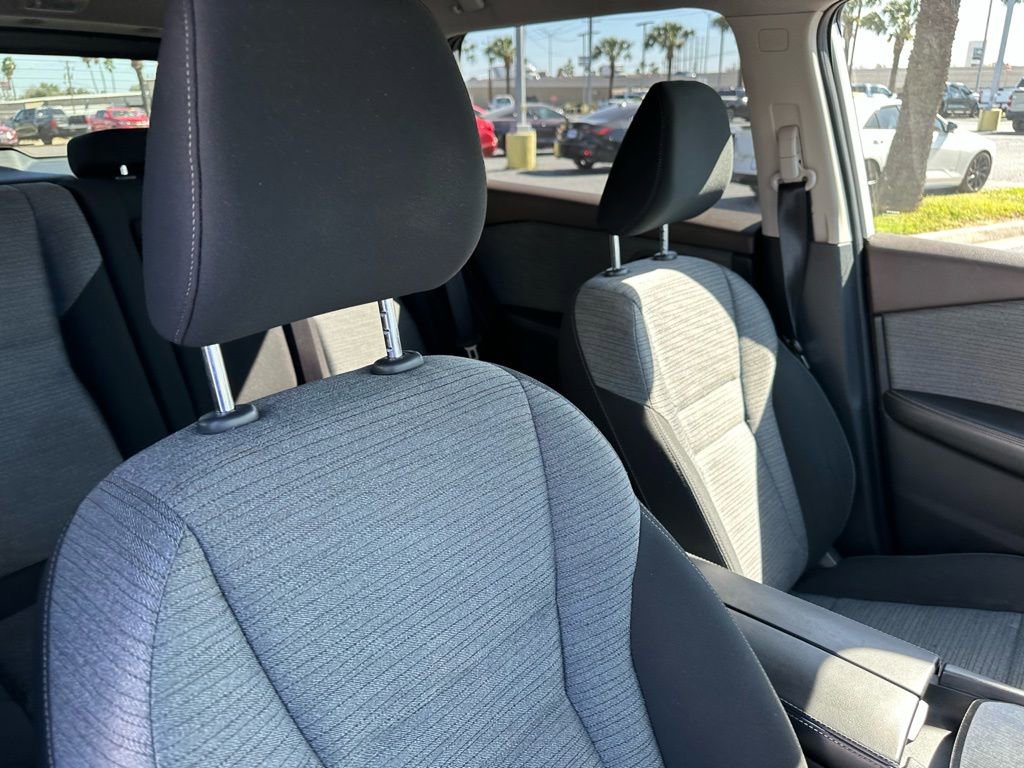 Used 2023 Nissan Rogue SV image 23