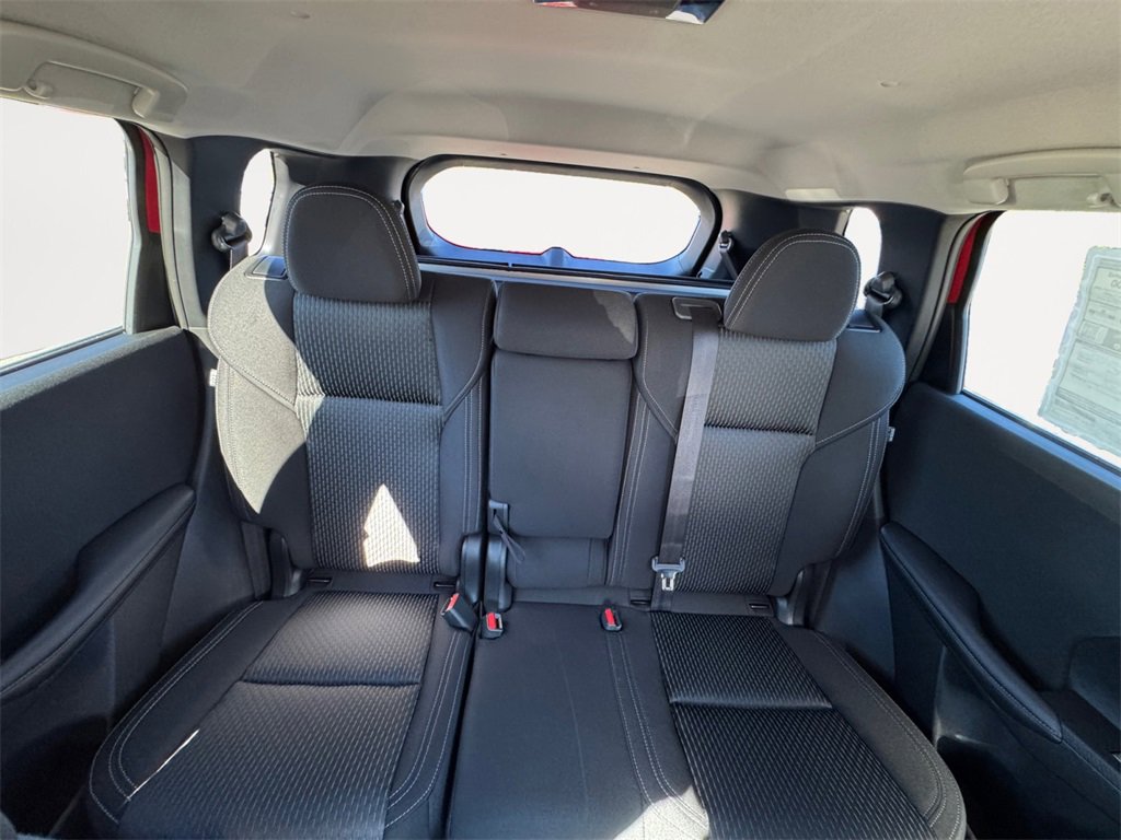 New 2025 Mitsubishi Outlander ES image 13
