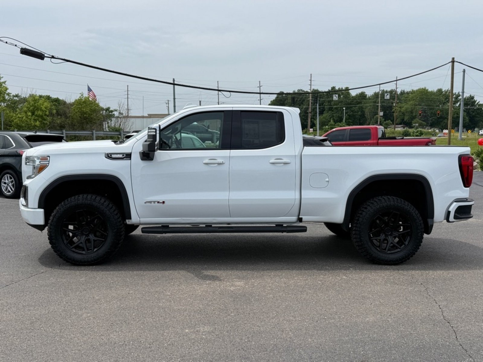 Used 2020 GMC Sierra 1500 AT4 w/ AT4 Premium Package AWD/4WD image 5