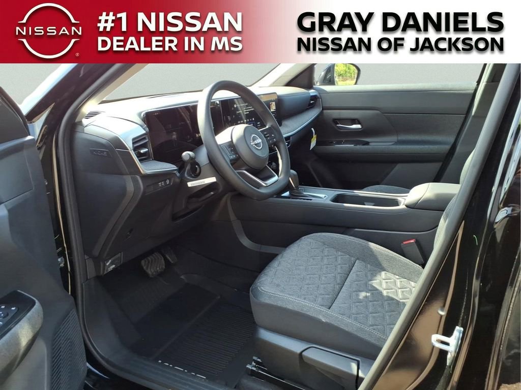New 2026 Nissan Kicks SV w/ SV Premium Package FWD image 24