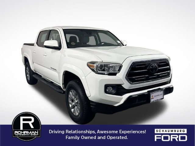 Used 2018 Toyota Tacoma SR5 w/ Exterior Package AWD/4WD image 3