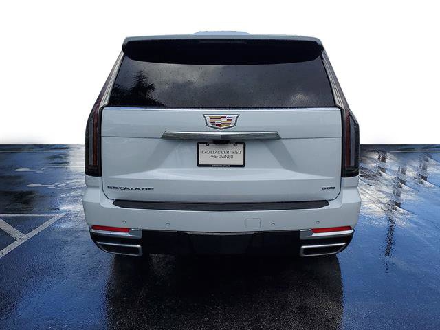 Certified 2026 Cadillac Escalade ESV Platinum Luxury image 4