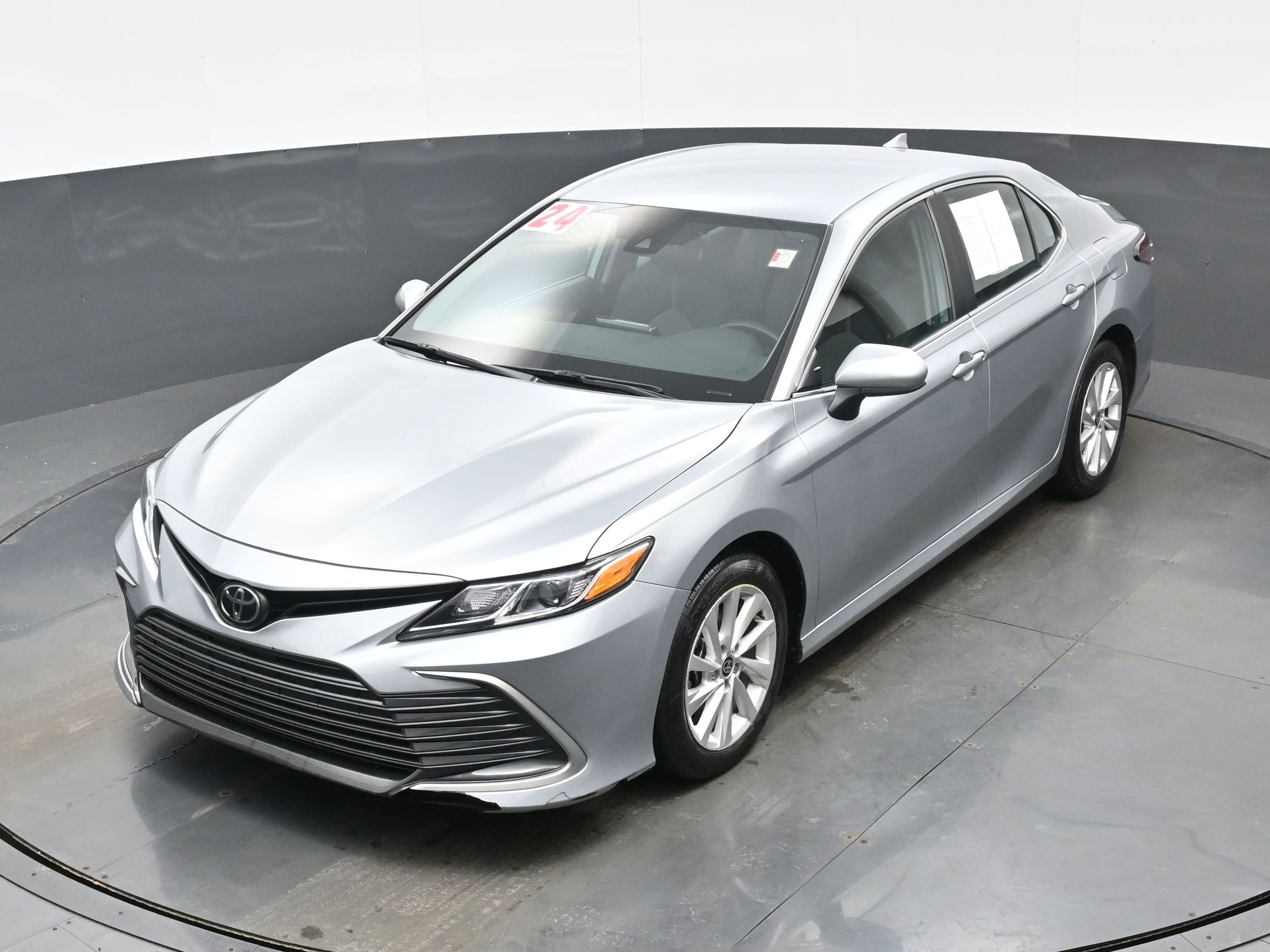 Used 2024 Toyota Camry LE image 35