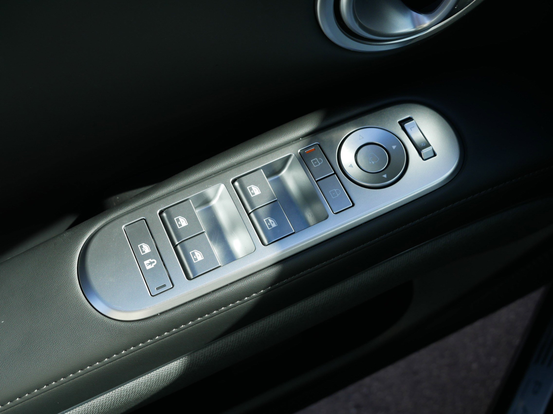 Used 2026 Hyundai Palisade Calligraphy image 19