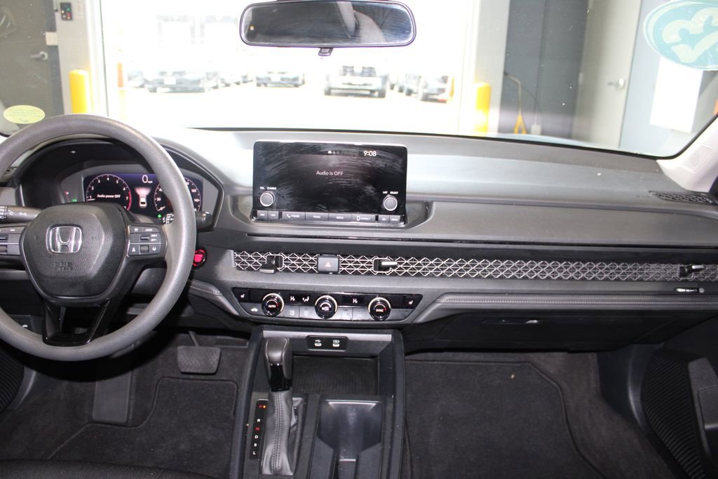Used 2023 Honda Accord EX image 22